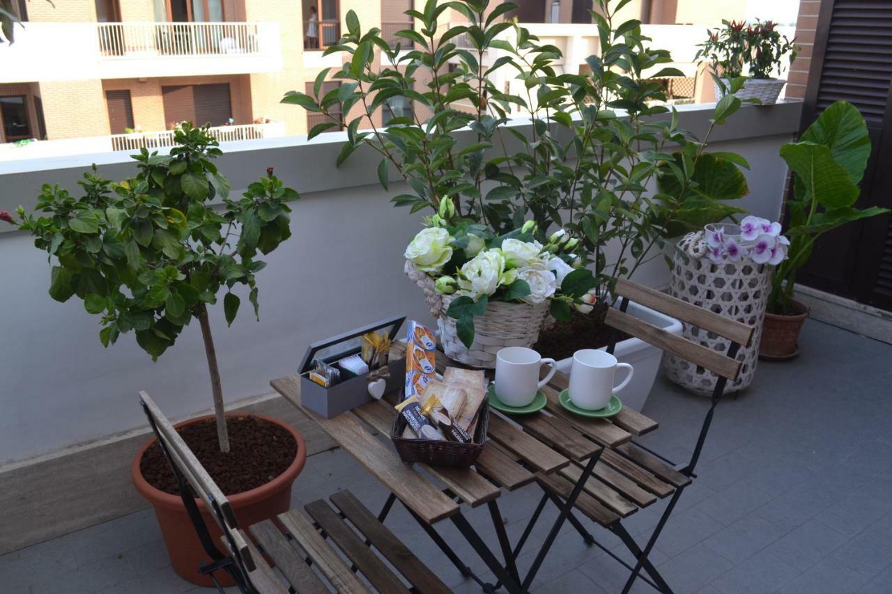 Airport & Fair Suite Apartments Fiumicino Eksteriør billede