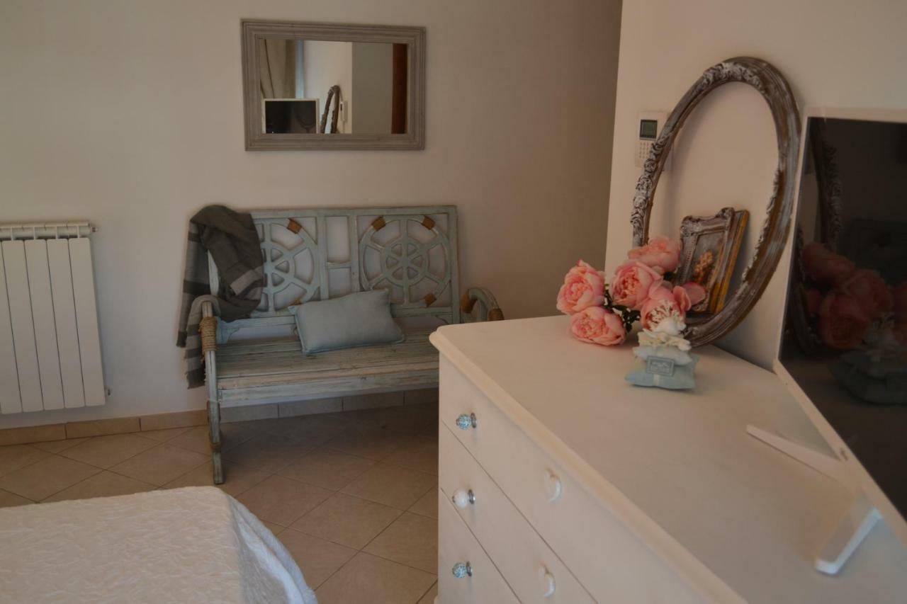 Airport & Fair Suite Apartments Fiumicino Eksteriør billede