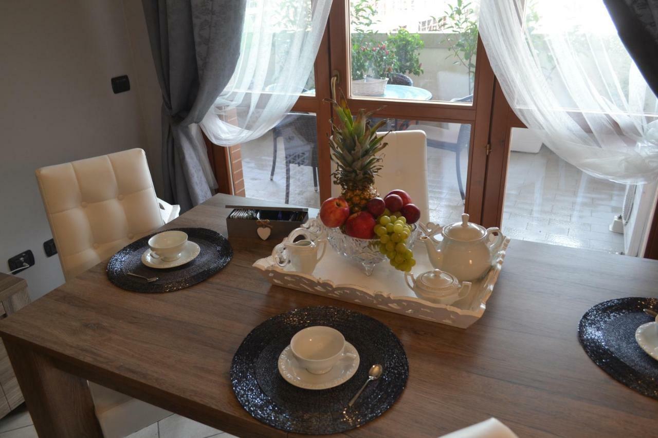 Airport & Fair Suite Apartments Fiumicino Eksteriør billede