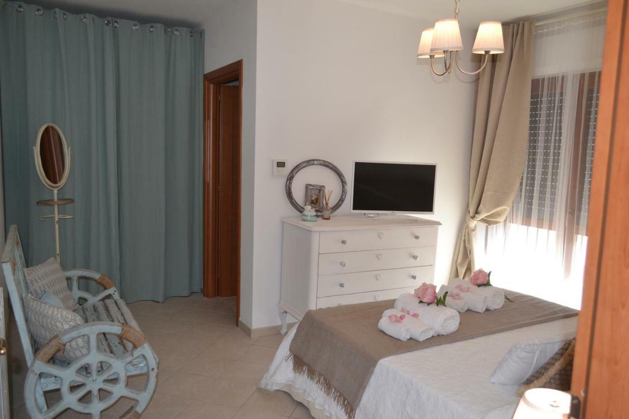 Airport & Fair Suite Apartments Fiumicino Eksteriør billede