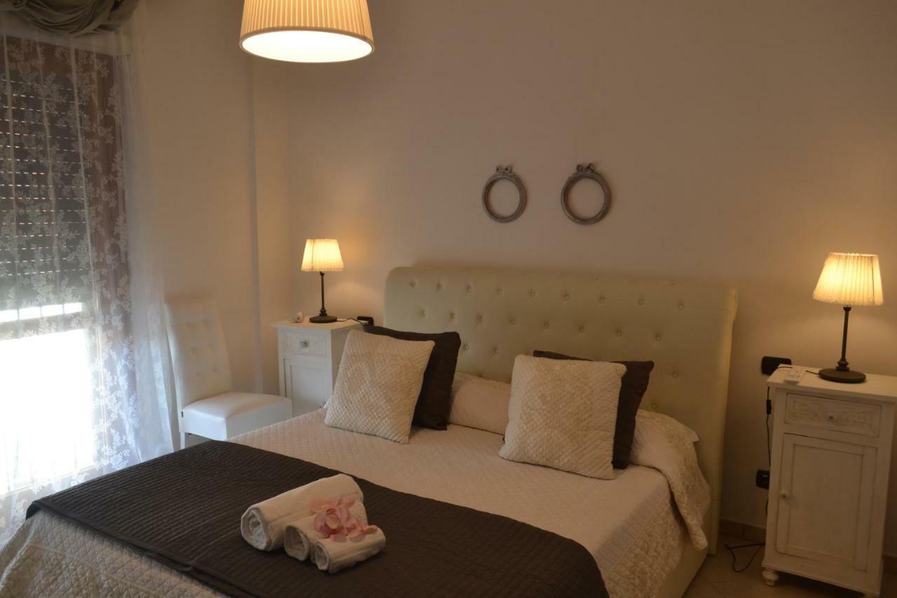 Airport & Fair Suite Apartments Fiumicino Eksteriør billede